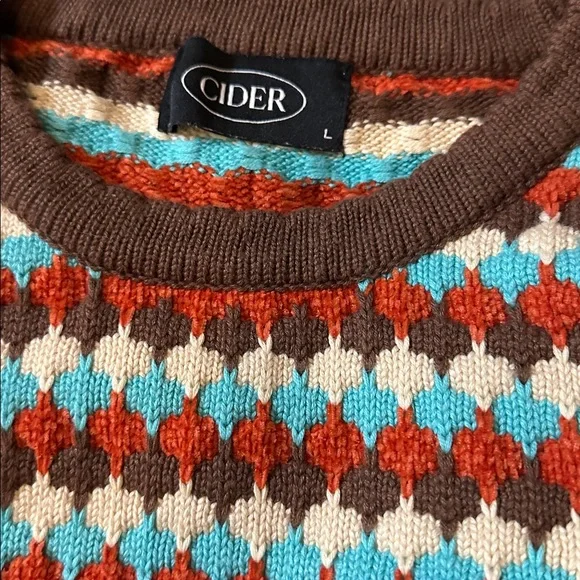 Cider Women's Vibrant Patterned Sweater size lg - Picture 4 of 4